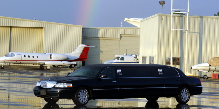 airport limo service